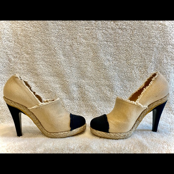 CHANEL Canvas Cap Toe Espadrille Booties (39.5) - Picture 4 of 14